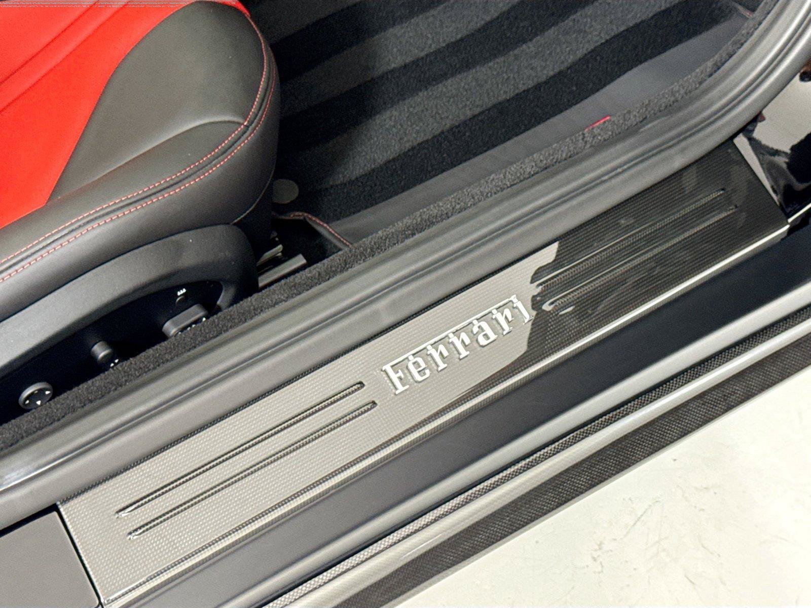 Used 2021 Ferrari 812 GTS RWD image 31