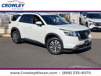 Certified 2022 Nissan Pathfinder SL