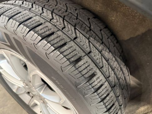 Used 2014 Jeep Grand Cherokee Limited AWD/4WD image 32