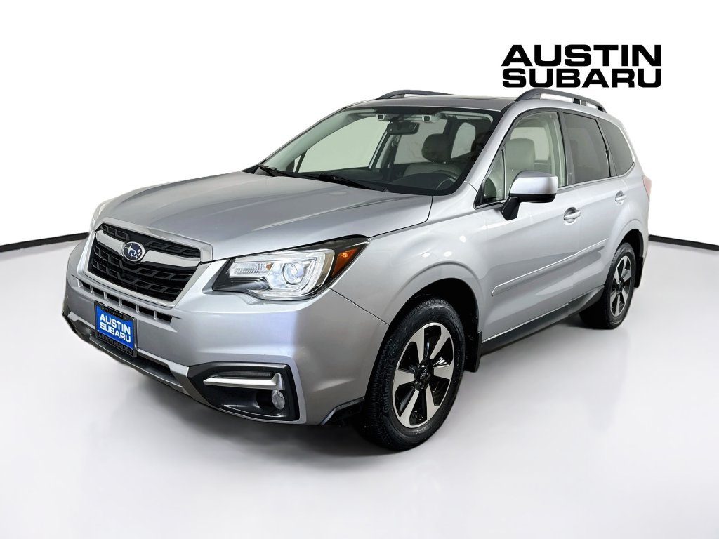 Used 2017 Subaru Forester 2.5i Limited AWD/4WD image 3