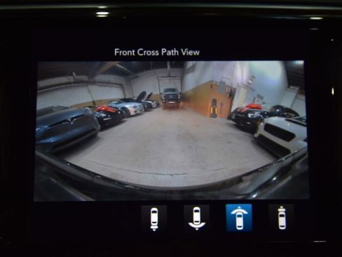 Used 2020 Chrysler Pacifica Touring-L w/ Advanced Safetytec Group image 29