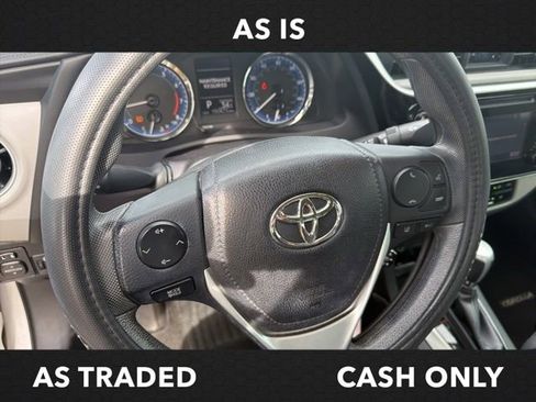 Used 2017 Toyota Corolla LE image 6