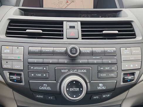 Used 2009 Honda Accord EX-L image 24