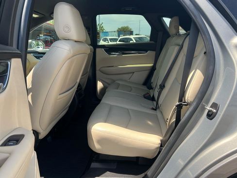 Used 2019 Cadillac XT5 AWD image 20