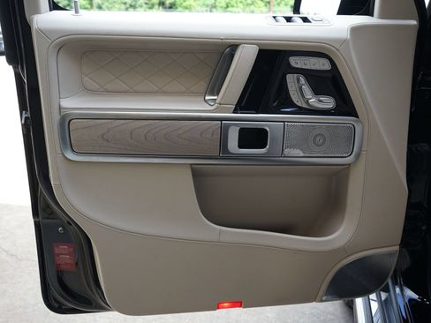 Used 2019 Mercedes-Benz G 550 image 18