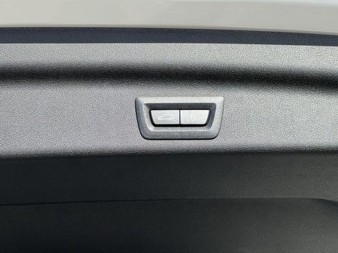 New 2026 BMW X1 xDrive28i w/ Technology Package image 25