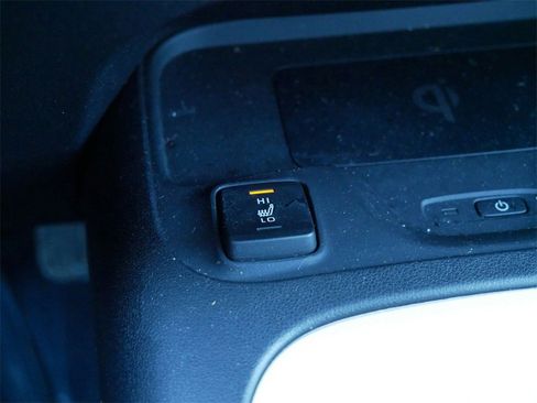 Used 2022 Toyota Corolla XLE image 22