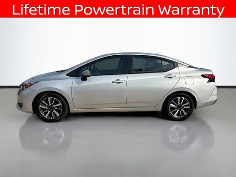 Used 2023 Nissan Versa SV FWD image 8