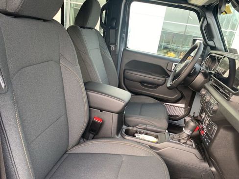 New 2026 Jeep Gladiator Willys image 9