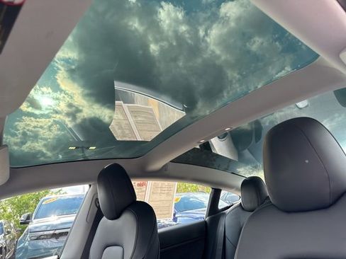 Used 2020 Tesla Model 3 RWD image 15