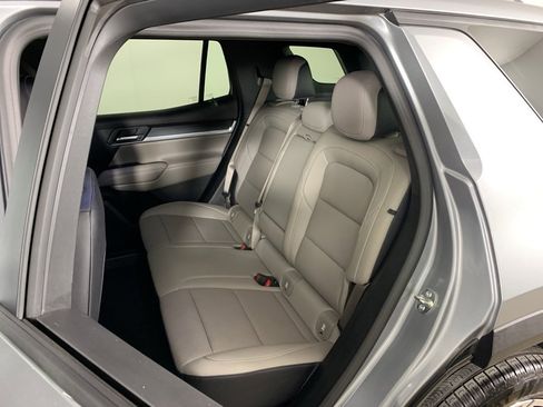 Used 2025 GMC Terrain Elevation w/ Elevation Premium Package image 27