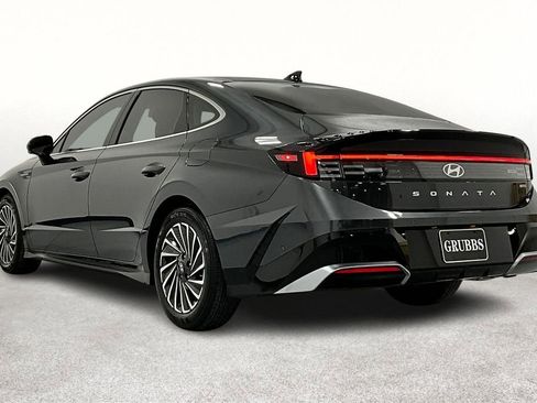 Certified 2025 Hyundai Sonata Limited image 15