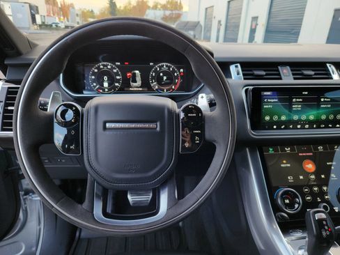 Used 2020 Land Rover Range Rover Sport HST AWD/4WD image 10