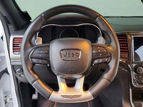 Used 2018 Jeep Grand Cherokee Trackhawk image 20