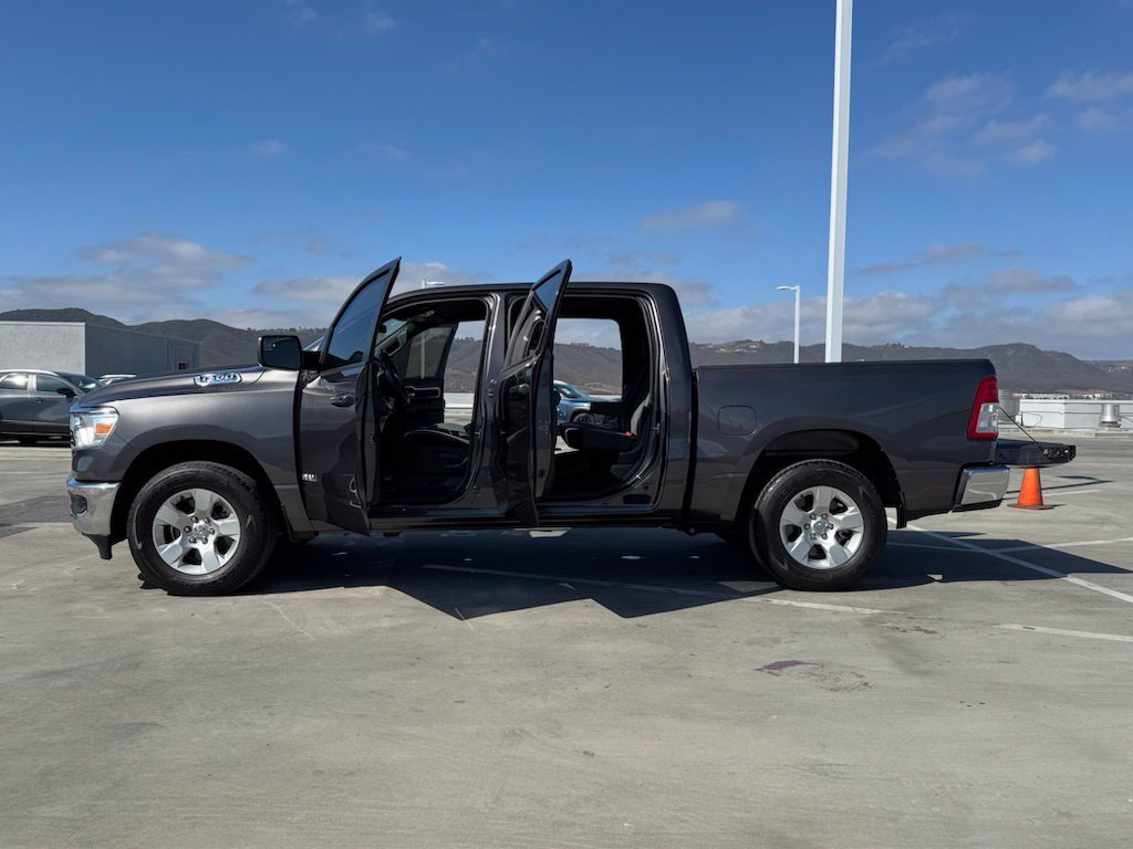 Used 2024 RAM 1500 Big Horn RWD image 27