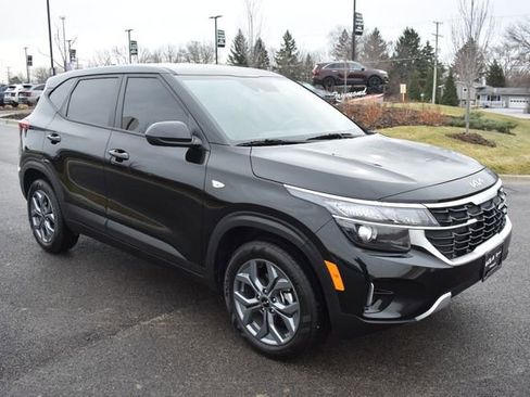 Certified 2026 Kia Seltos LX image 11