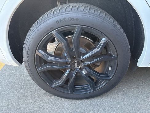 Used 2018 Audi Q5 2.0T Premium Plus w/ Premium Plus Package image 17