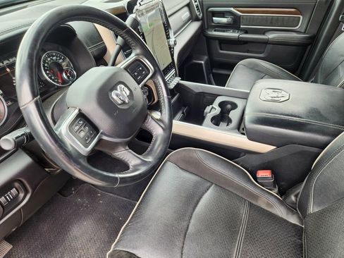 Used 2022 RAM 3500 Laramie AWD/4WD image 6