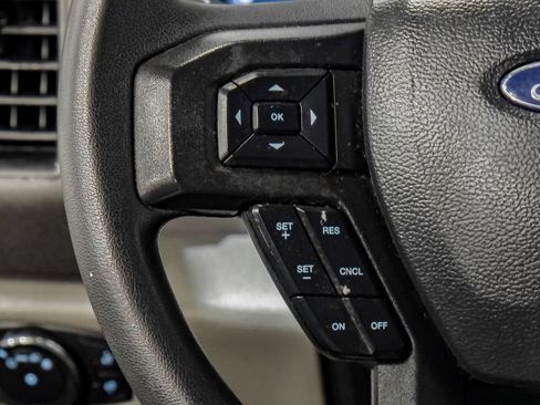 Used 2022 Ford F250 XL w/ STX Appearance Package AWD/4WD image 17