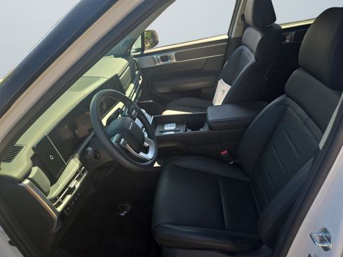 Used 2026 Hyundai Santa Fe Limited AWD/4WD image 11