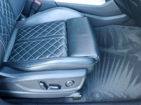 Used 2021 Audi SQ5 Premium Plus w/ Premium Plus Package image 22