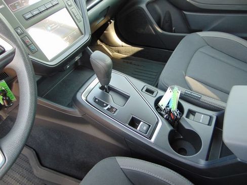 Used 2025 Subaru Impreza 2.0i AWD/4WD image 14