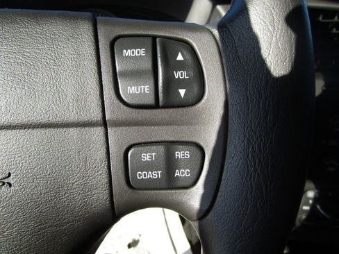 Used 2002 Chevrolet Monte Carlo SS w/ Pace Car Replica Pkg image 13