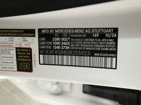 Certified 2025 Mercedes-Benz C 300 Sedan image 35