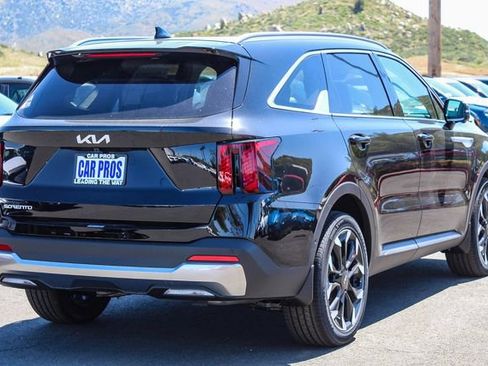 New 2026 Kia Sorento SX image 17