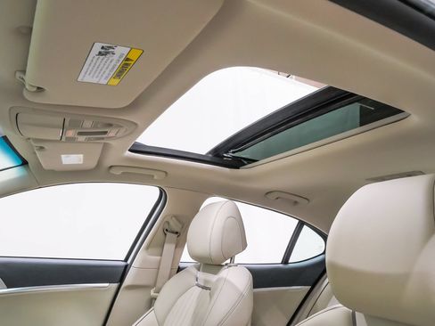 Certified 2026 Genesis G70 2.5T Prestige RWD image 10