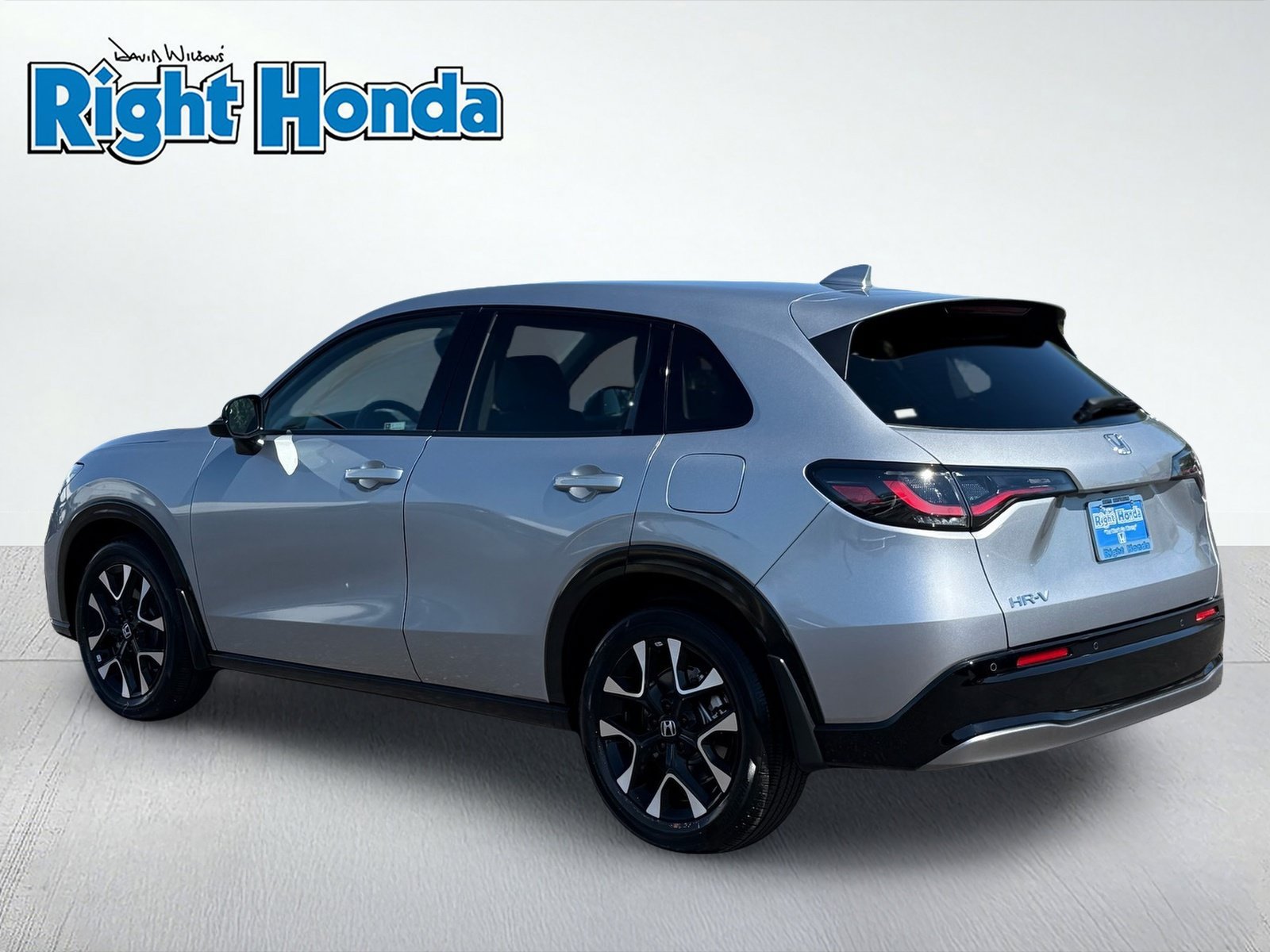 Used 2027 Honda HR-V EX-L image 5