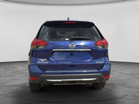 Used 2018 Nissan Rogue SV AWD/4WD image 9