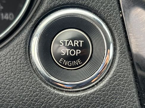 Used 2019 Nissan Rogue SL FWD image 23