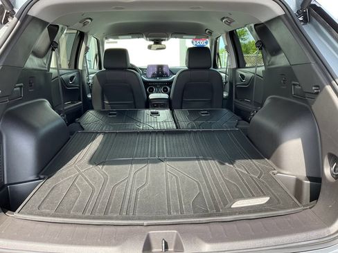 Used 2024 Chevrolet Blazer LT w/ LPO, Floor Liner Package AWD/4WD image 24
