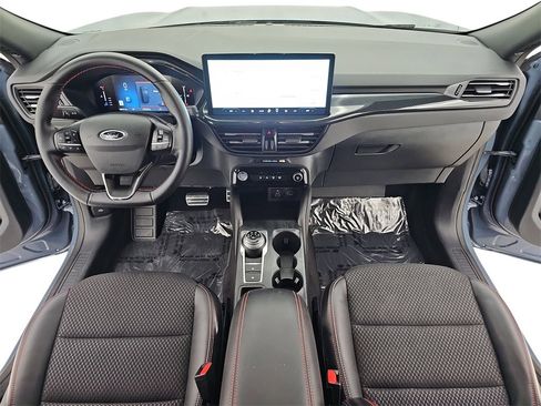 Used 2024 Ford Escape ST-Line w/ Tech Pack #1 image 11