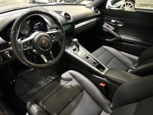 Used 2025 Porsche 718 Boxster S image 4
