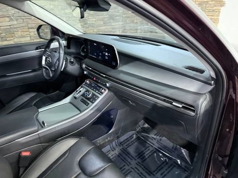 Used 2023 Hyundai Palisade SEL w/ Winter Package AWD/4WD image 30