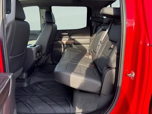 Used 2019 Chevrolet Silverado 1500 LT Trail Boss image 11