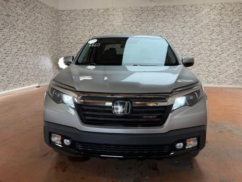 Used 2020 Honda Ridgeline Sport image 2