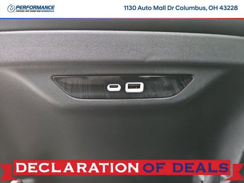 New 2026 Chrysler Pacifica Select w/ S Appearance Package image 19