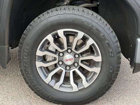 Certified 2021 GMC Sierra 1500 AT4 w/ AT4 Preferred Package AWD/4WD image 10