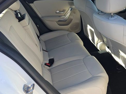 Used 2025 Mercedes-Benz CLA 250 4MATIC image 20