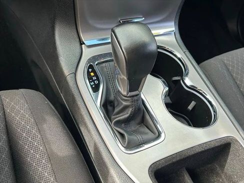 Certified 2022 Jeep Grand Cherokee Laredo E RWD image 27