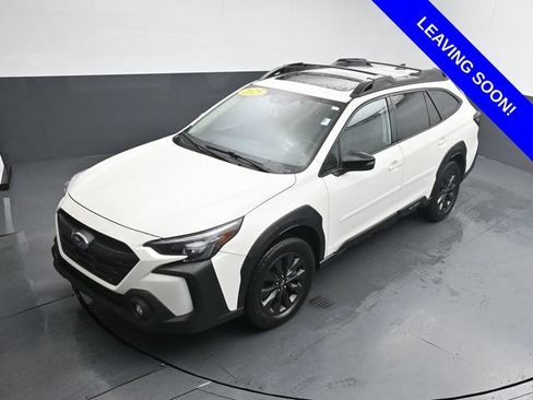 Used 2025 Subaru Outback Onyx Edition XT AWD/4WD image 17