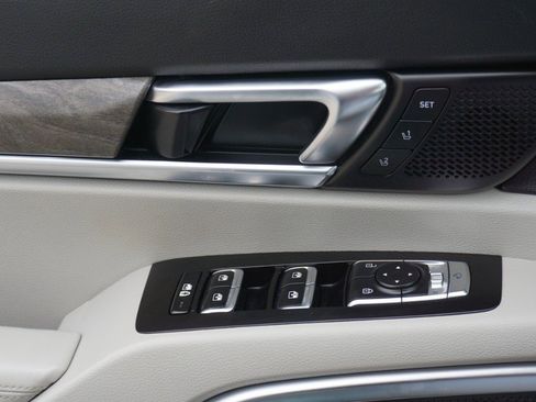 Used 2020 Kia Telluride SX w/ SX Prestige Package image 23