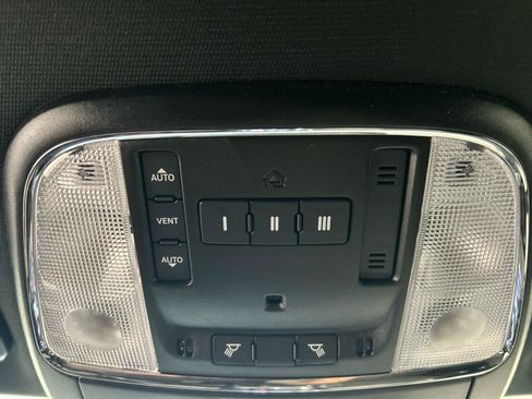 Used 2023 Dodge Charger Scat Pack w/ Daytona Edition Group RWD image 7