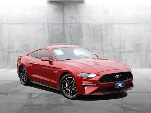 Used 2020 Ford Mustang GT Premium image 2