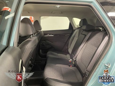 Used 2025 Kia Seltos S AWD/4WD image 21