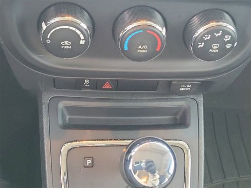 Used 2015 Jeep Patriot Sport w/ Power Value Group image 26