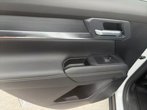 New 2027 GMC Terrain Elevation w/ LPO, Floor Liner Package FWD image 12